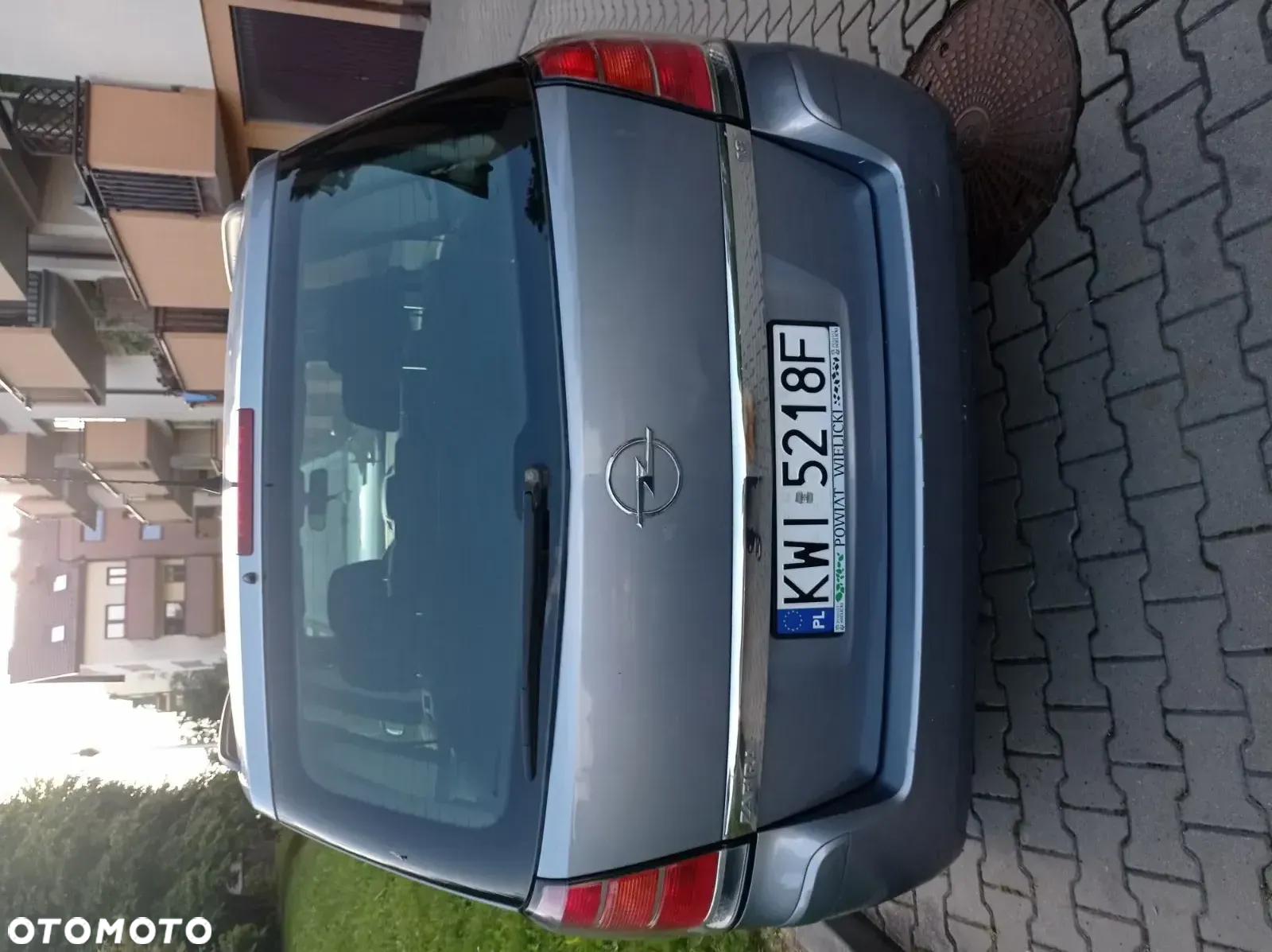 Opel Zafira 1.8 - 2