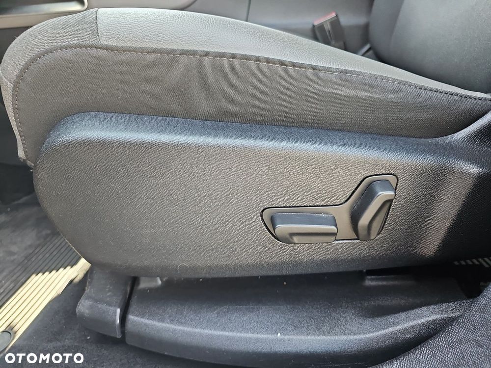 Citroën C5 Aircross 1.6 PureTech Shine EAT8 - 29