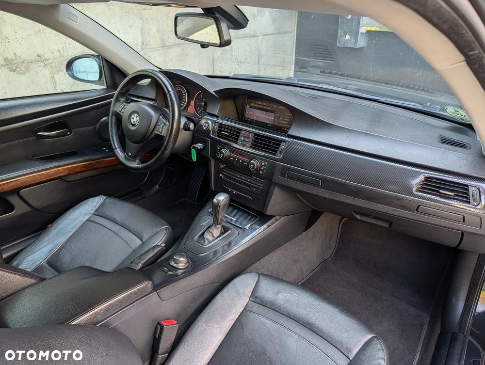 BMW Seria 3 330d - 6