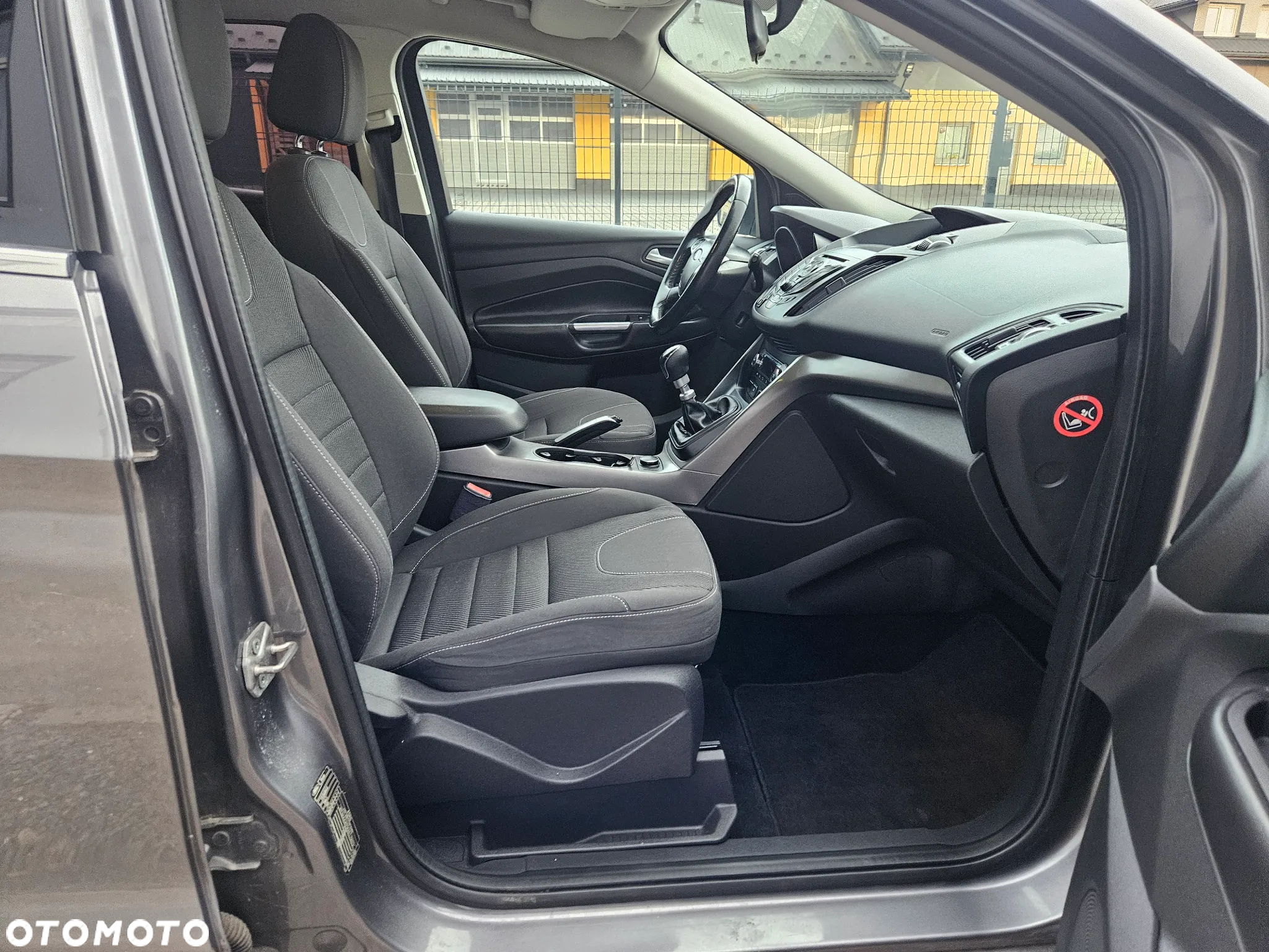 Ford Kuga - 30