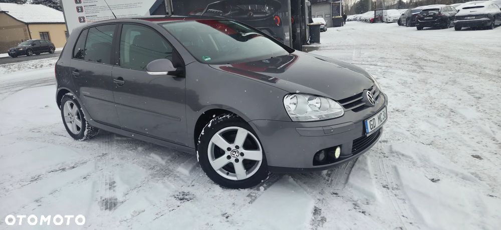 Volkswagen Golf - 17