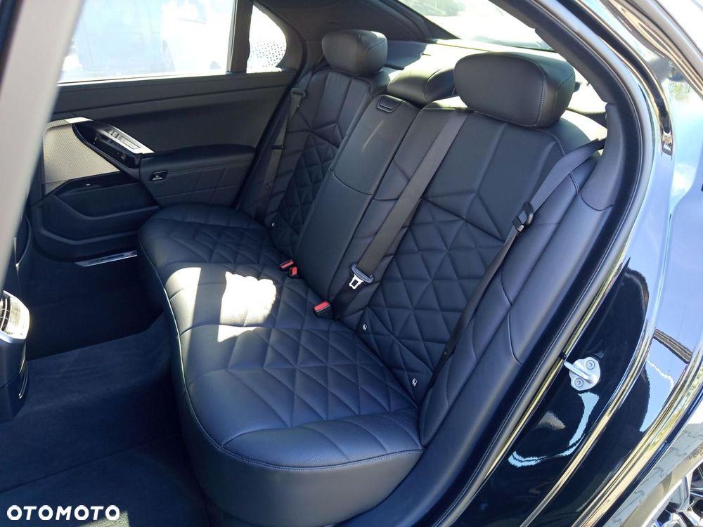 BMW Seria 7 - 24