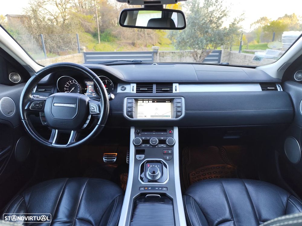Land Rover Range Rover Evoque 2.2 TD4 Dynamic Auto 159g - 3