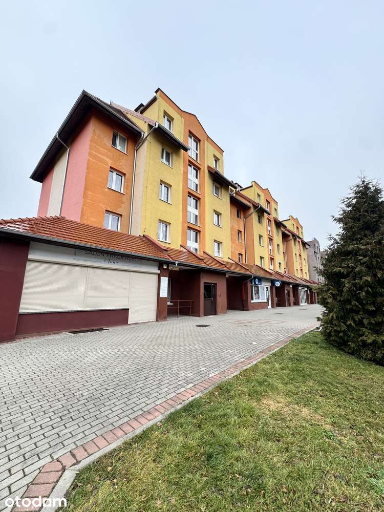 3 pokojowe mieszkanie (57,40 m) w centrum Bogatyni- do remontu