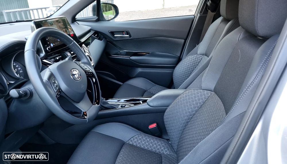 Toyota C-HR 2.0 Hybrid Square Collection - 9