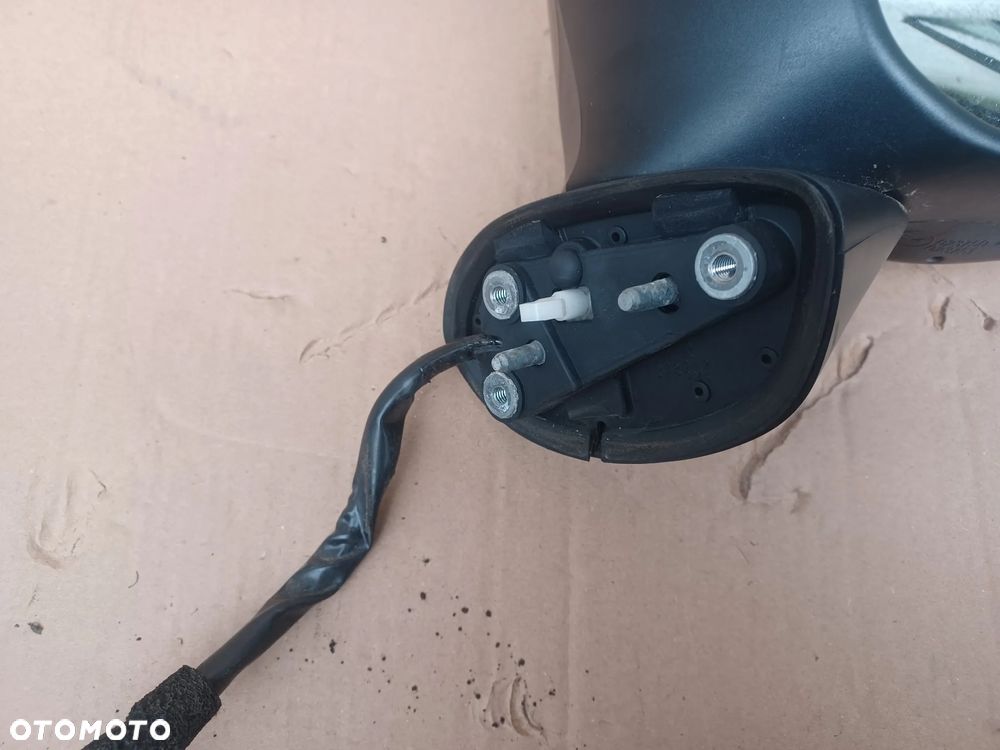 LUSTERKO LEWE MAZDA CX5 12-14 8+2 PIN  ASYSTENT PASA RUCHU - 8