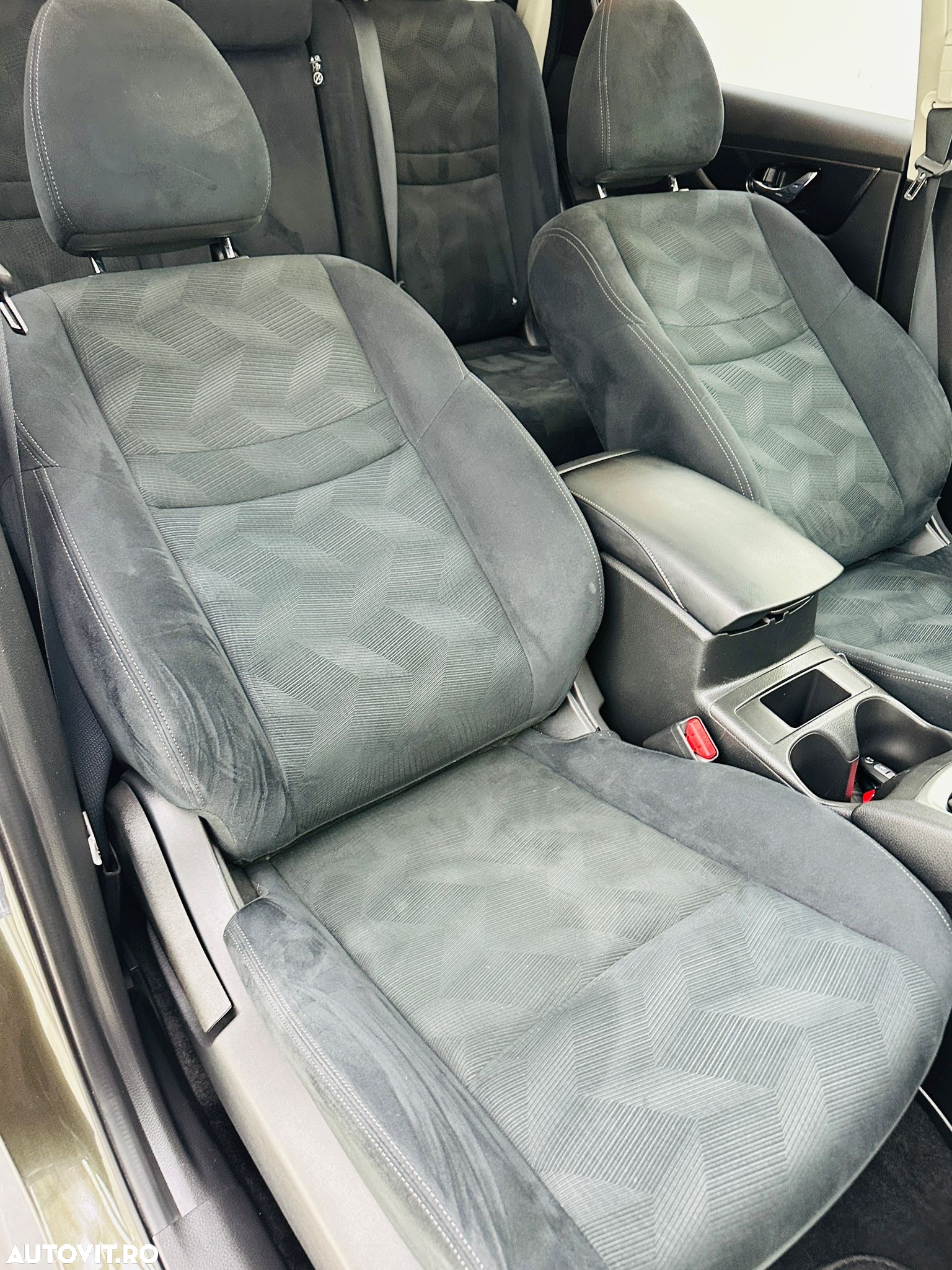 Nissan X-Trail - 30