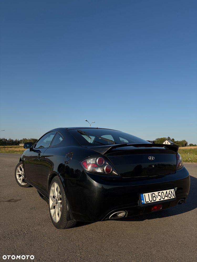 Hyundai Coupe - 3
