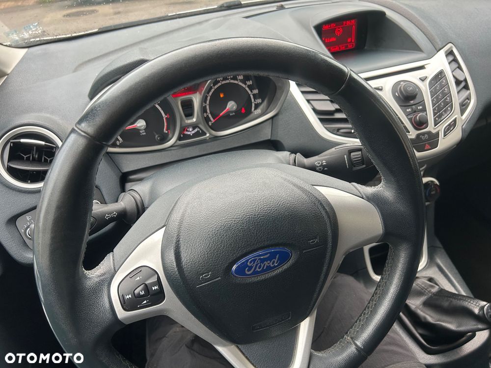 Ford Fiesta 1.4 Silver X (SVP) - 29