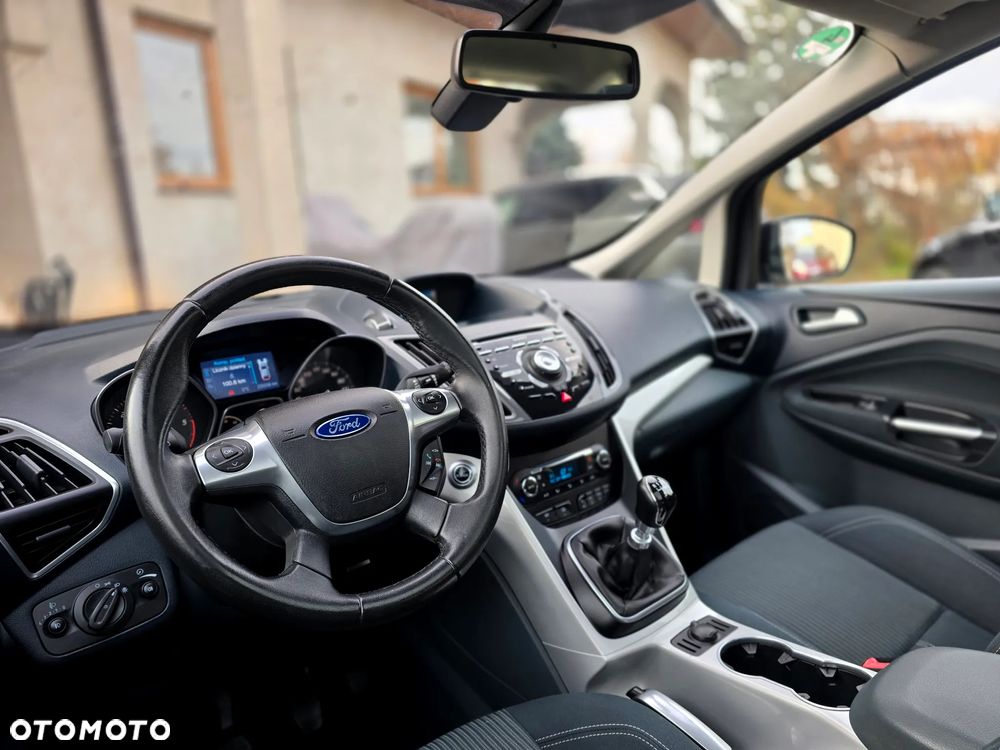 Ford C-MAX - 24
