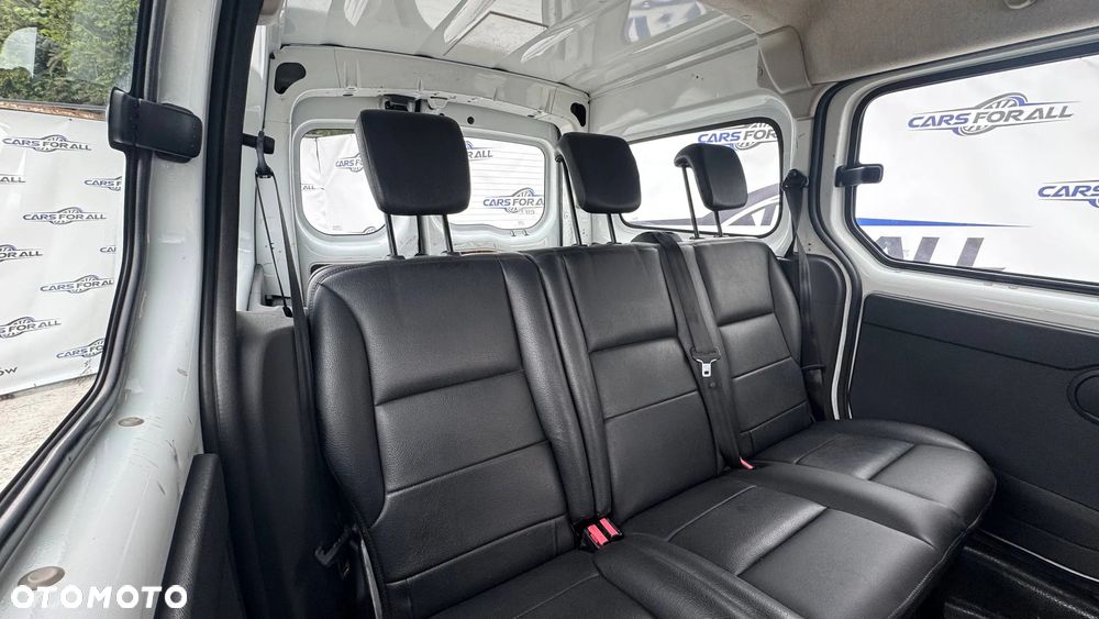 Renault Kangoo dCi 90 FAP Grand - 9