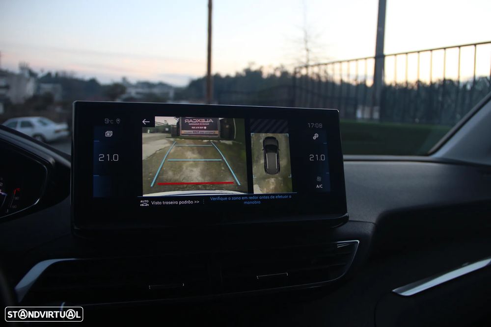 Peugeot 3008 PureTech 130 Stop & Start GPF EAT8 Allure - 12