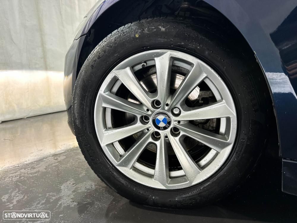 BMW 520 d Pack Desportivo M Auto - 50