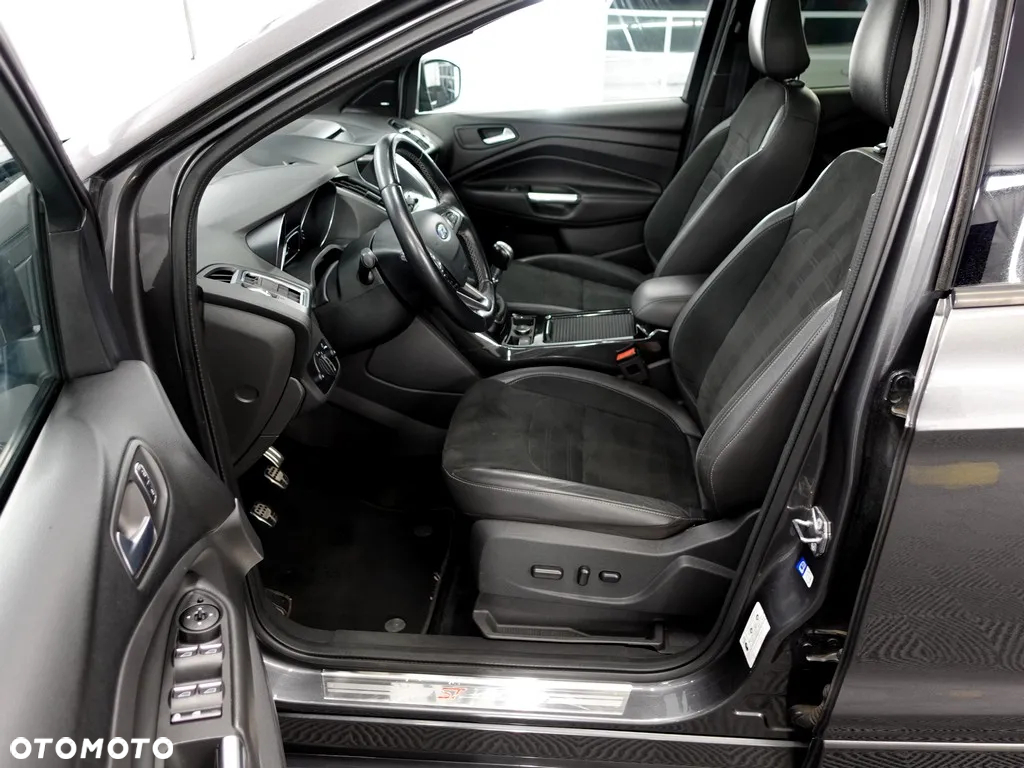 Ford Kuga 2.0 TDCi AWD ST-Line Black - 8