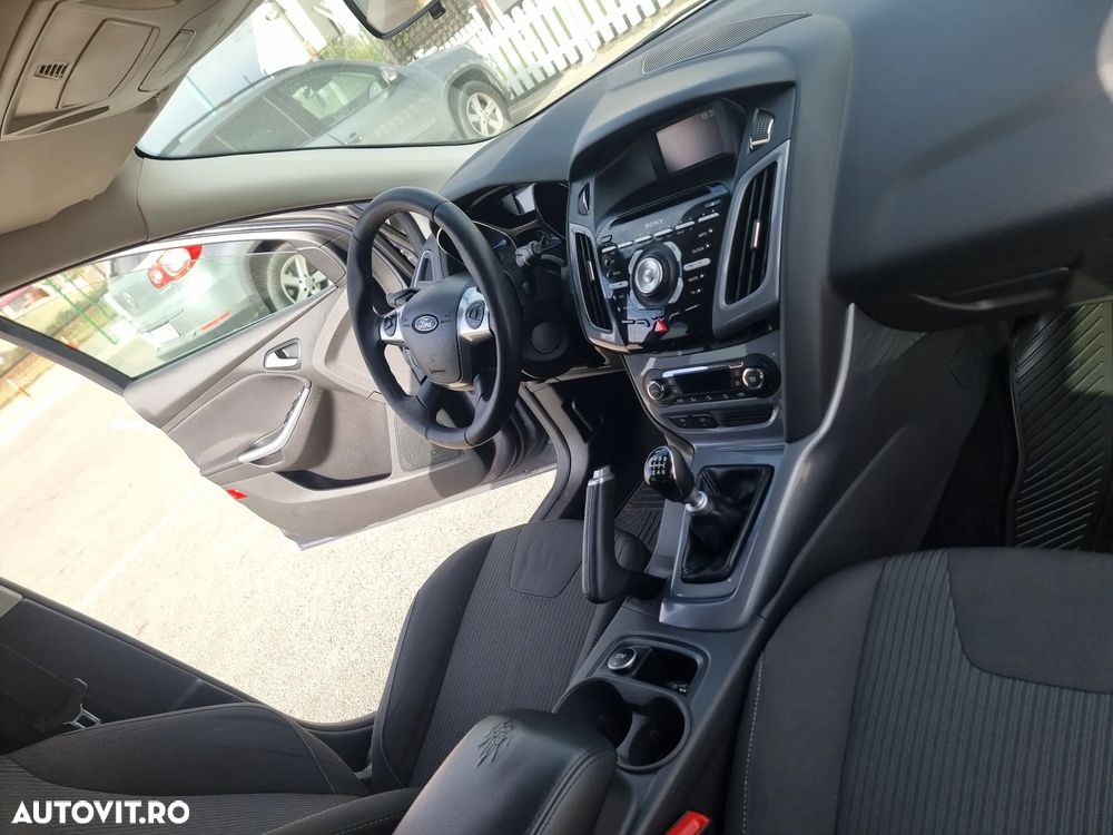 Ford Focus 2.0 TDCI DPF Titanium - 7