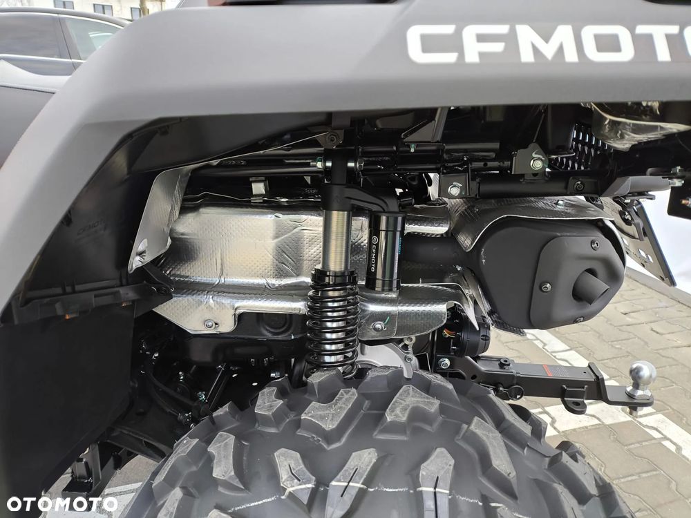 CFMoto CForce - 9