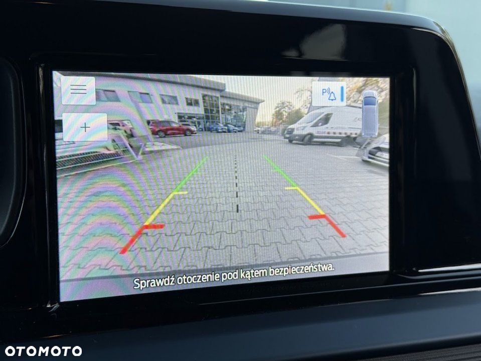 Ford Tourneo Courier - 12