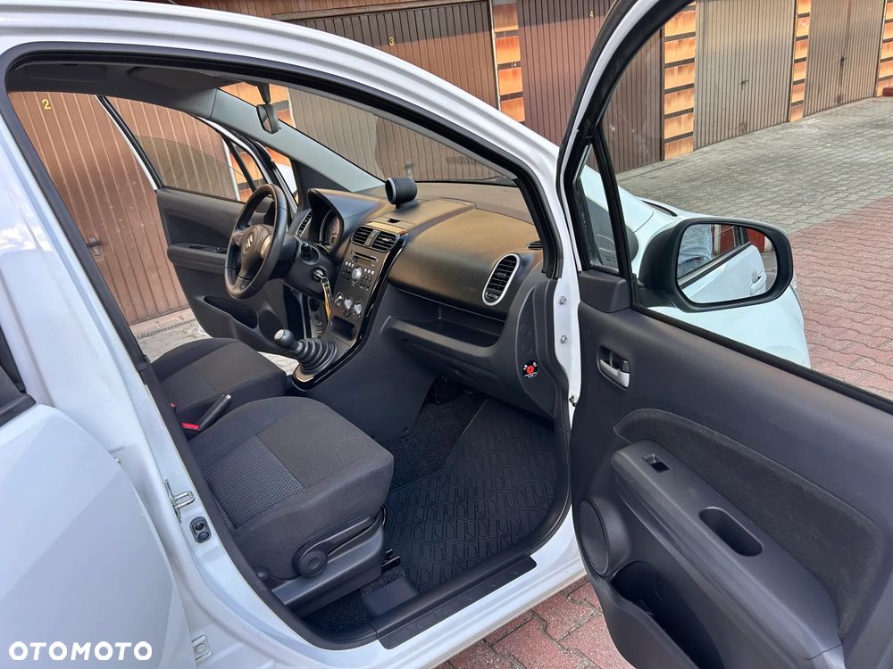 Suzuki Splash - 16