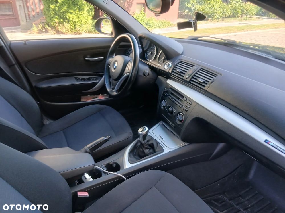 BMW Seria 1 120d - 7