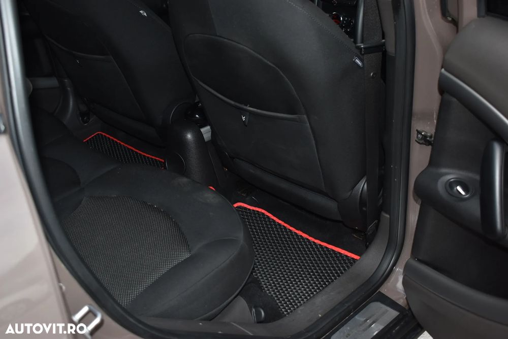 Mini Countryman Cooper ALL4 AT - 16