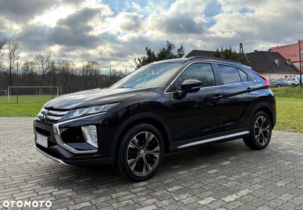 Mitsubishi Eclipse Cross 1.5 T GPF Intense Pro CVT 4WD - 1