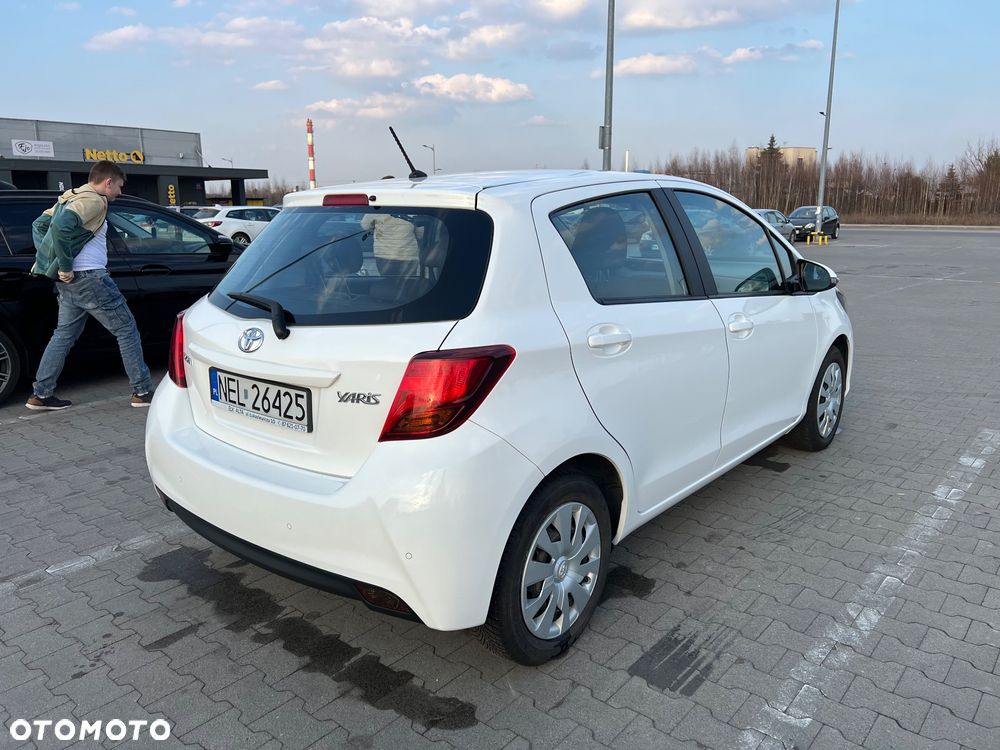 Toyota Yaris 1.33 Active EU6 - 7