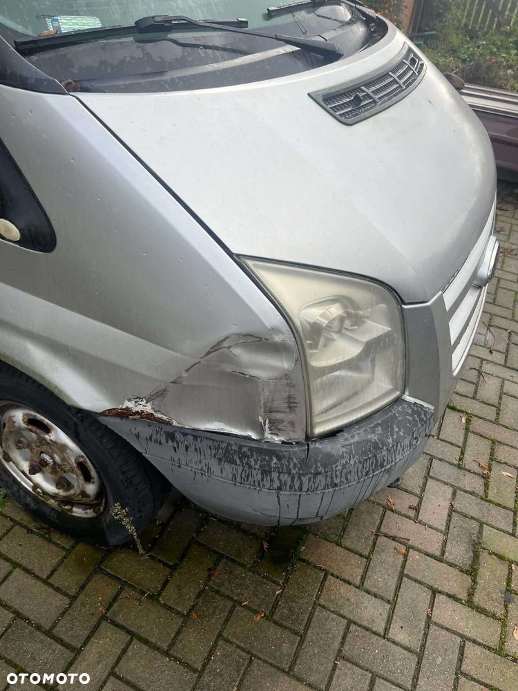 Ford Transit 2011 photo 3