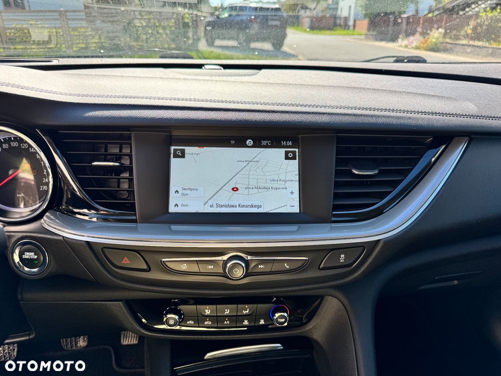 Opel Insignia Sports Tourer 2.0 Diesel Edition - 10
