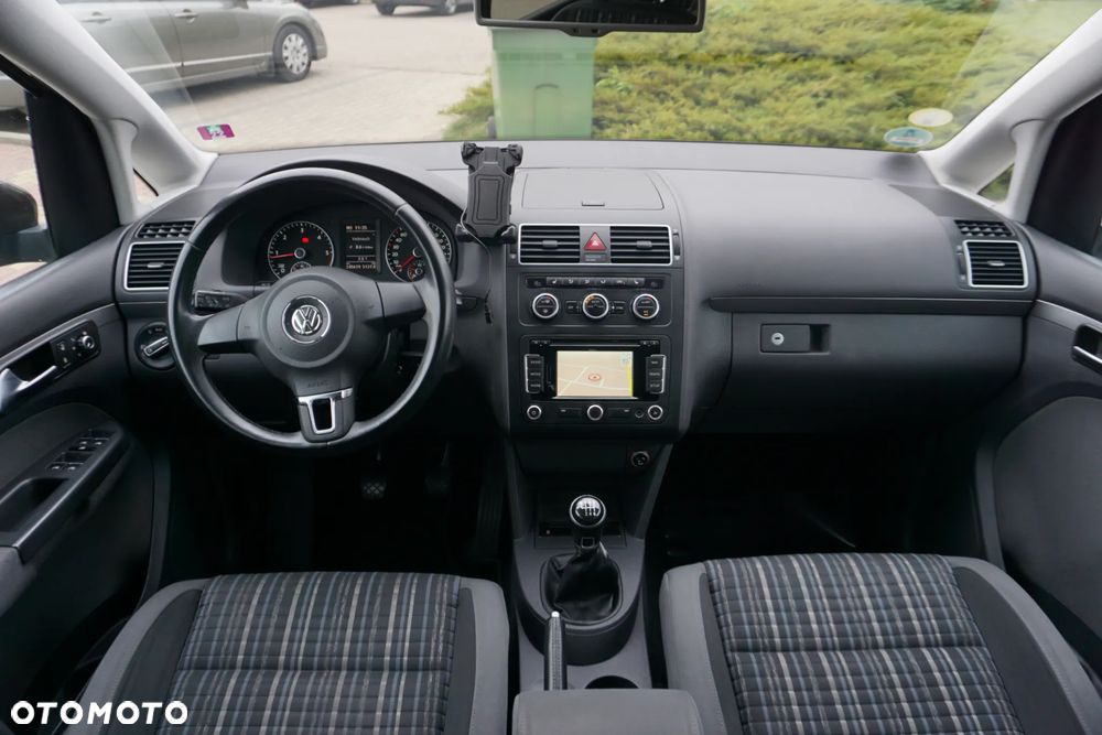 Volkswagen Touran 2.0 TDI DPF Cross - 16