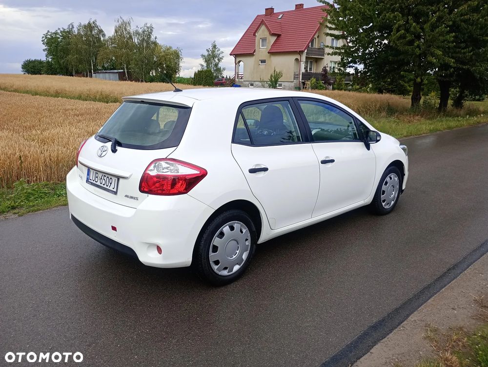 Toyota Auris 1.33 Dual-VVT-i Life - 20