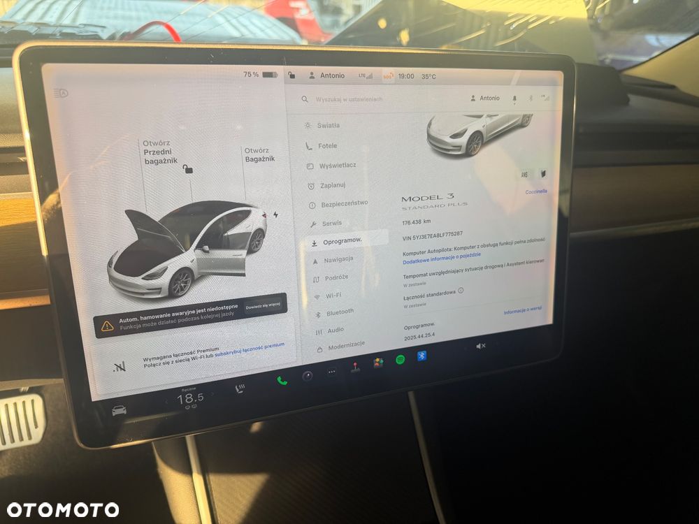 Tesla Model 3 - 13