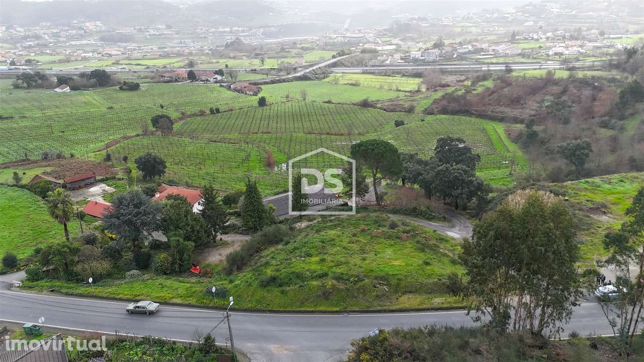 Terreno, Porto, Lousada, Figueiras e Covas - Grande imagem: 3/12