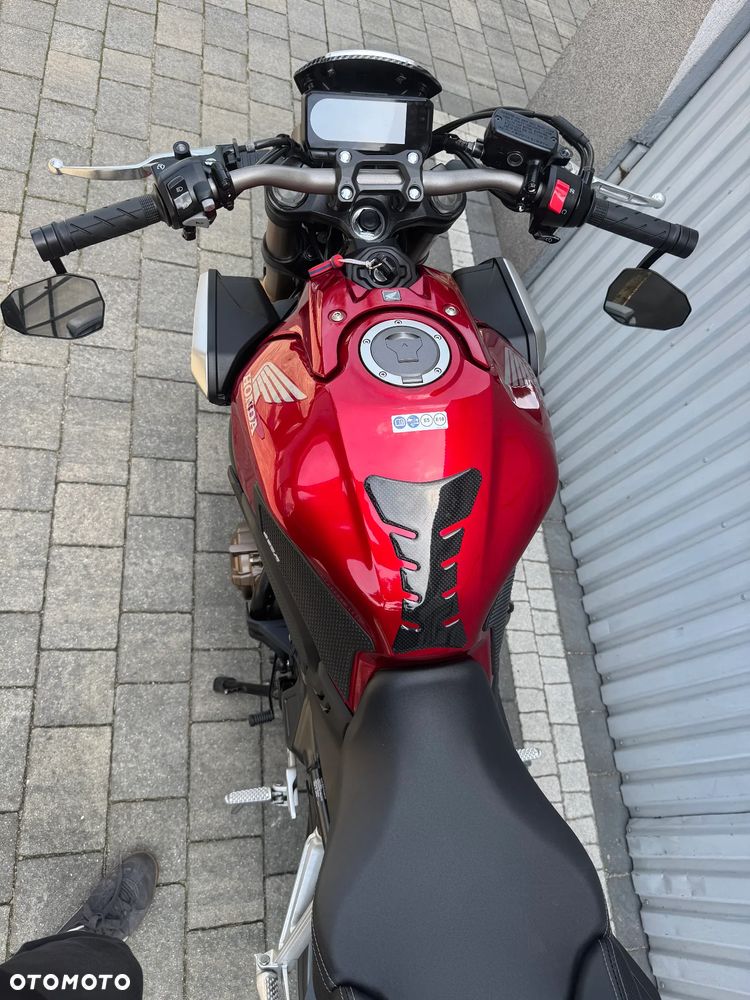Honda CB - 26