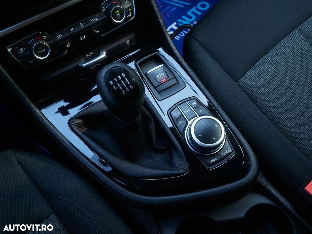 BMW Seria 2 218d Advantage - 22