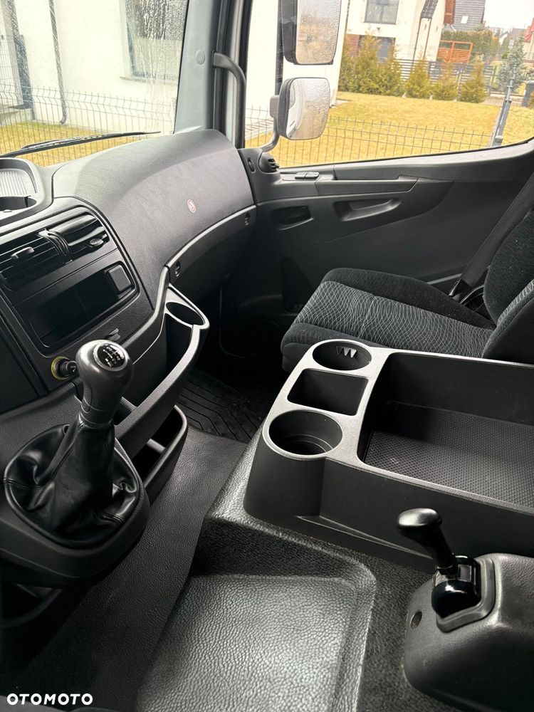 Mercedes-Benz ATEGO - 10