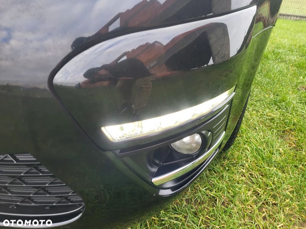 Citroën C4 Picasso 1.6 HDi FAP Exclusive - 20