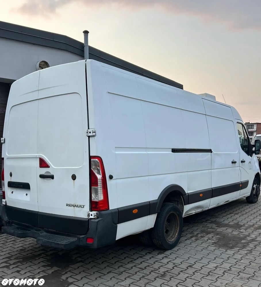 Renault Master 2.3 DCI - 9