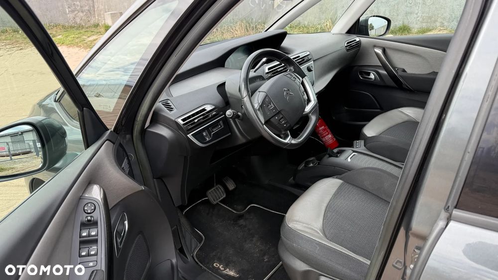 Citroën C4 Picasso e-HDi 115 ETG6 Exclusive - 4