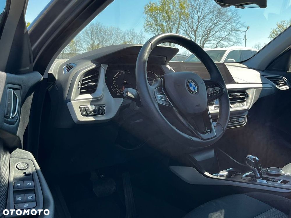 BMW Seria 1 118i Advantage - 13
