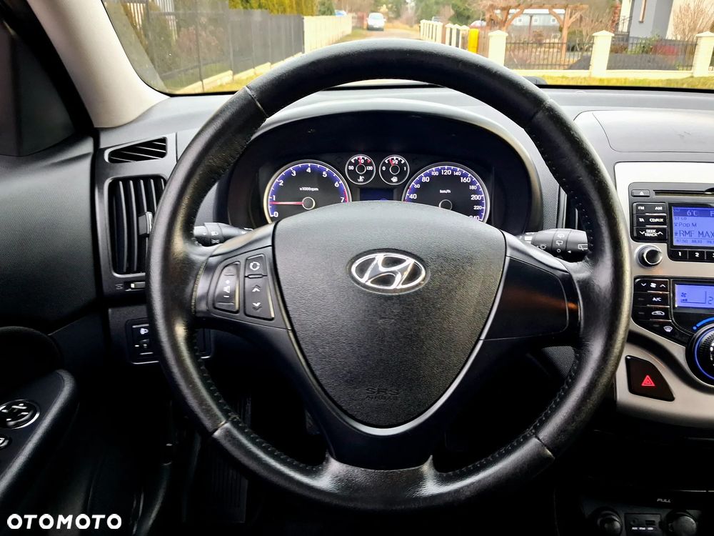 Hyundai i30 1.4 Blue Comfort - 21