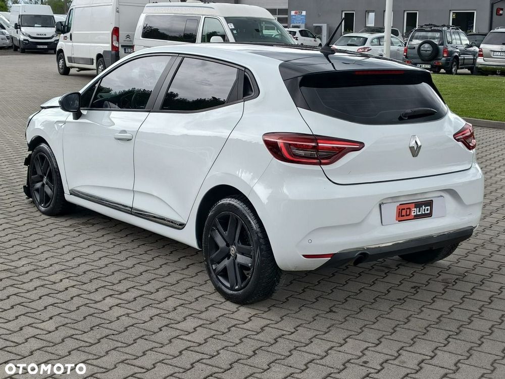 Renault Clio - 5