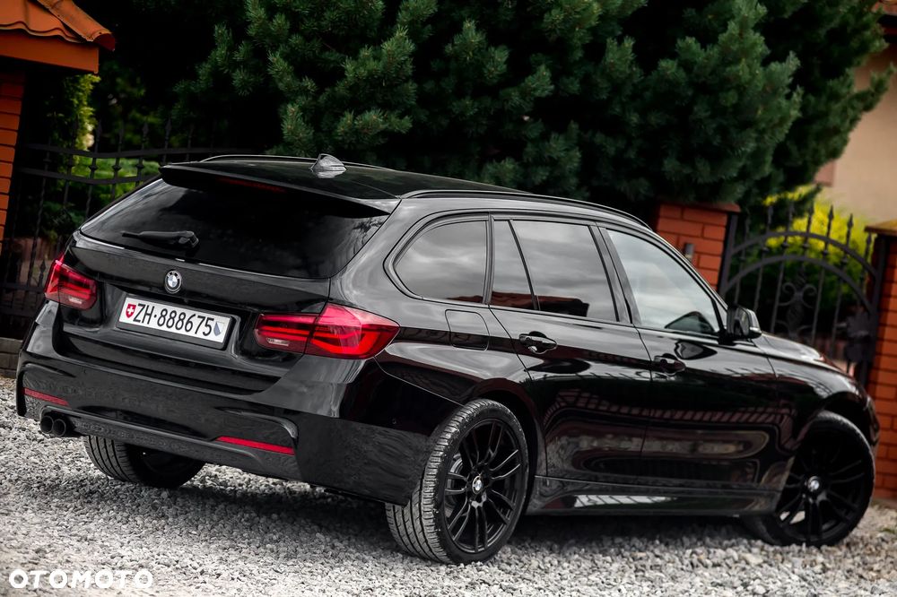 BMW Seria 3 320d Touring xDrive M Sport - 13