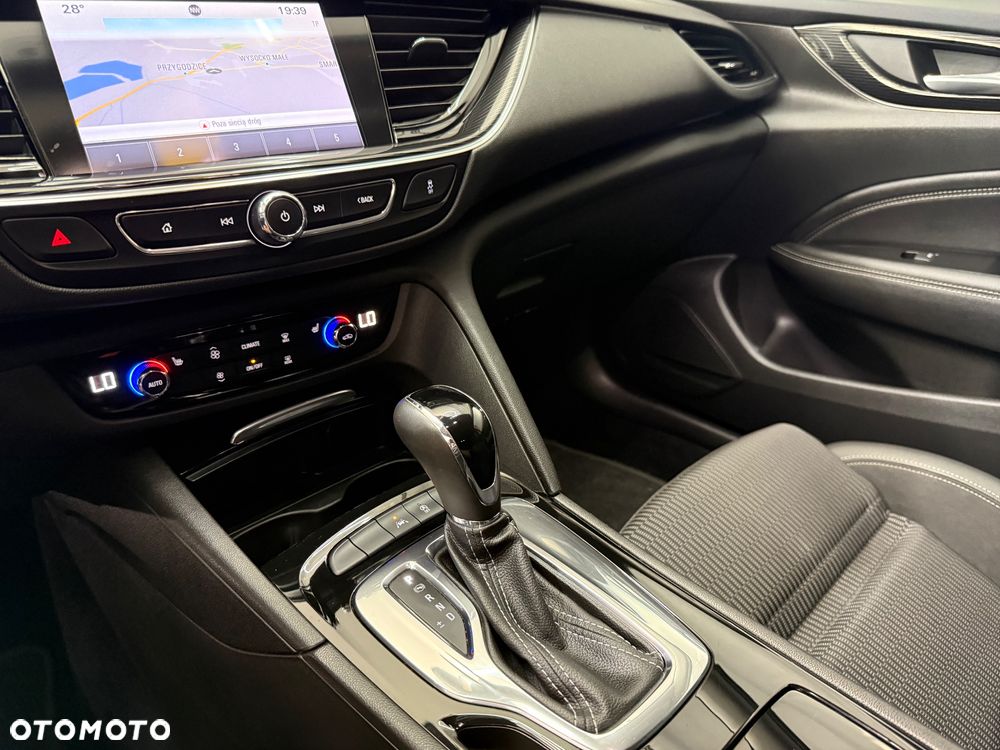 Opel Insignia 2.0 CDTI automatik Innovation - 24