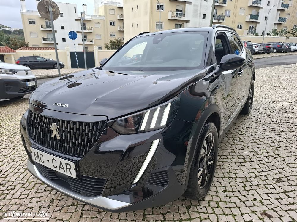 Peugeot 2008 1.2 PureTech GT Line - 3