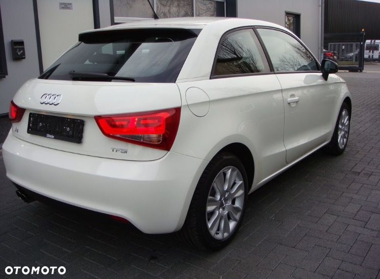 Audi A1 3-drzwiowe 1.4 TFSI 119g S tronic S line edition m S line Sportpaket - 4