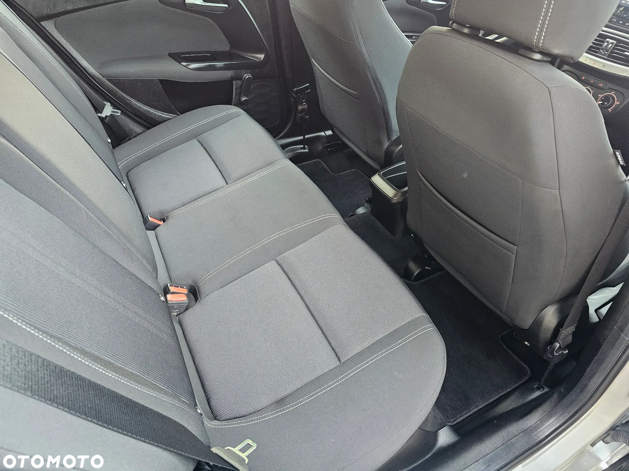 Fiat Tipo - 18