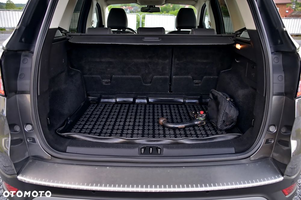 Ford Kuga 2.0 TDCi 4WD Titanium Plus - 39