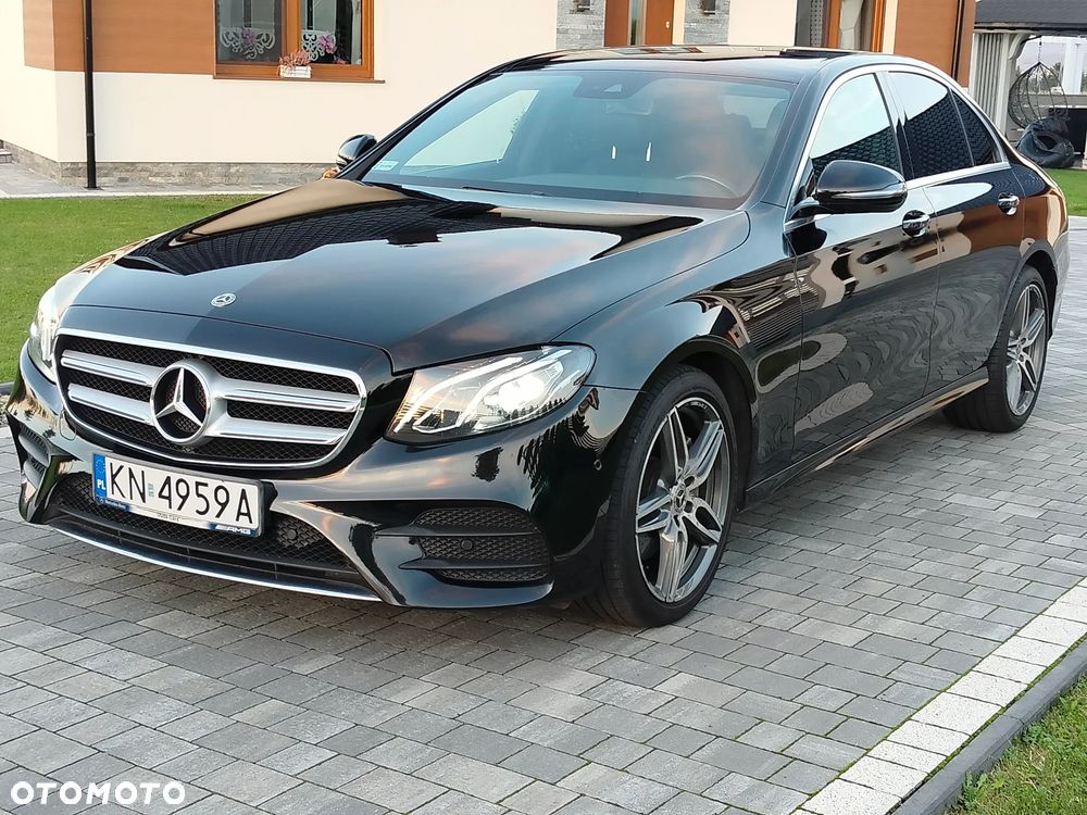 Mercedes-Benz Klasa E 220 d 4-Matic 9G-TRONIC - 20
