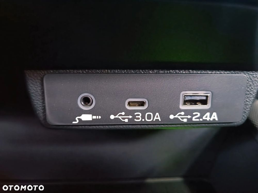 Subaru Forester 2.0i-L Platinum (EyeSight) Lineartronic - 24