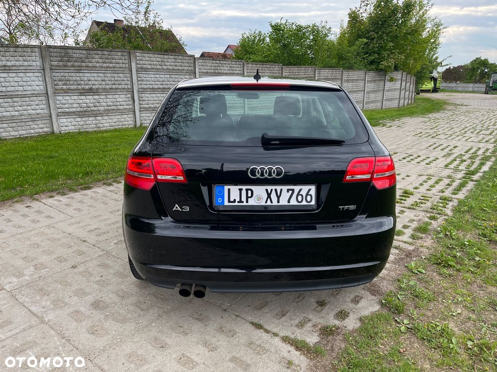 Audi A3 Sportback - 5